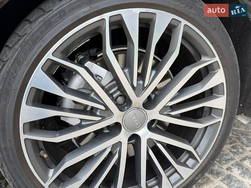 Седан Audi A6 2016 в Днепре