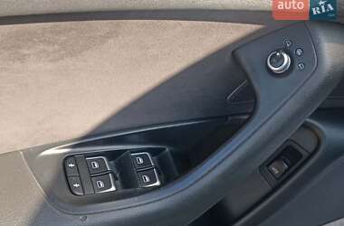 Седан Audi A6 2012 в Харькове