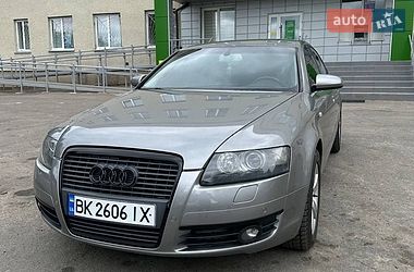 Седан Audi A6 2004 в Заречном