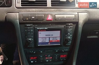 Универсал Audi A6 2002 в Кицмани