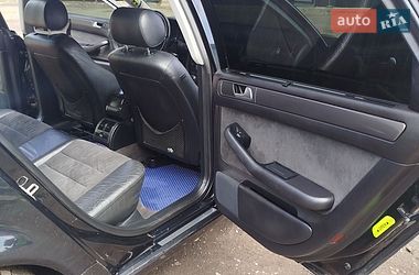 Универсал Audi A6 2002 в Кицмани