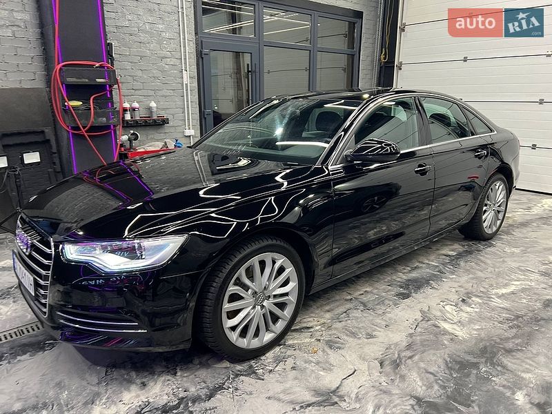 Седан Audi A6 2014 в Киеве