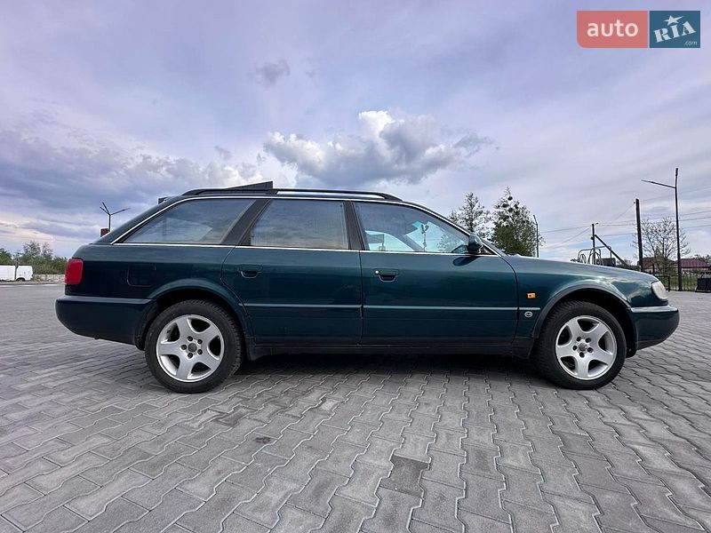 Универсал Audi A6 1996 в Шацке