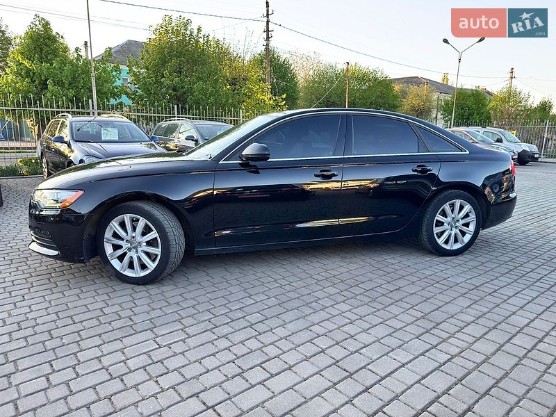 Седан Audi A6 2013 в Староконстантинове