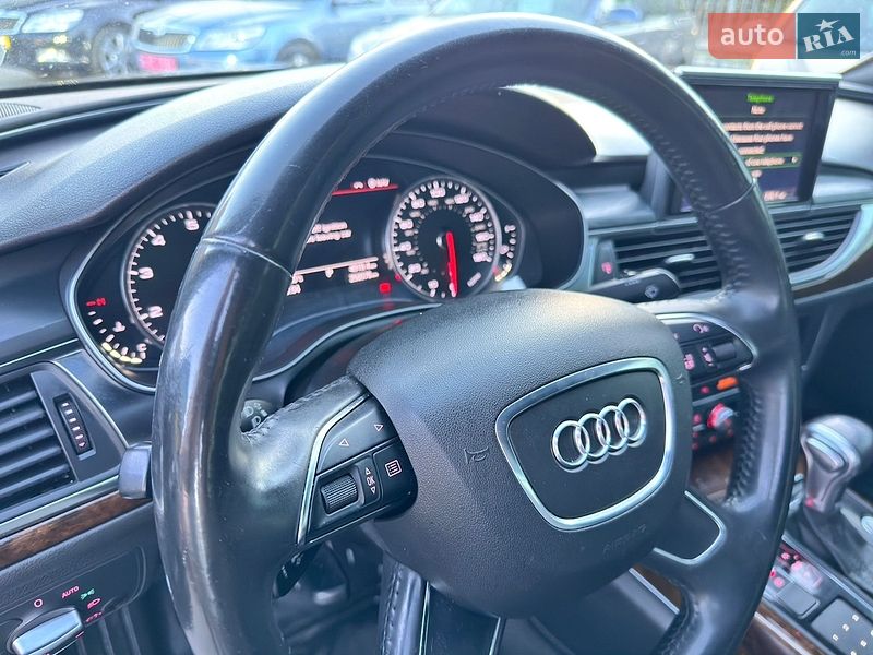 Седан Audi A6 2013 в Староконстантинове