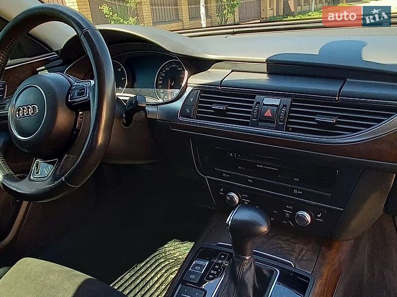 Седан Audi A6 2012 в Киеве