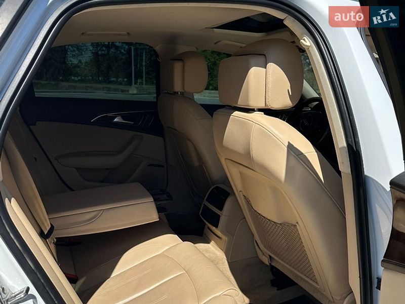 Седан Audi A6 2013 в Самборі
