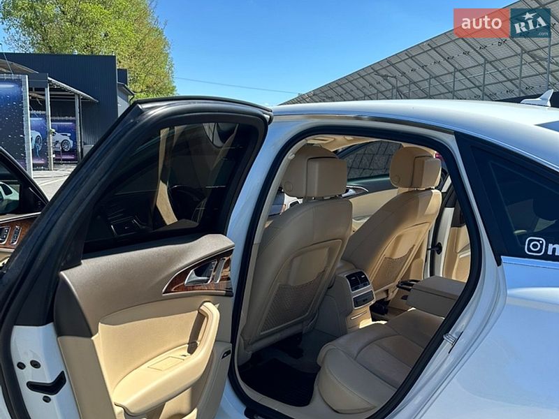 Седан Audi A6 2013 в Самборі