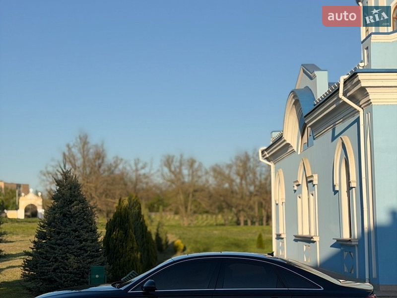 Седан Audi A6 2012 в Измаиле