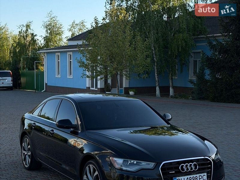 Седан Audi A6 2012 в Измаиле