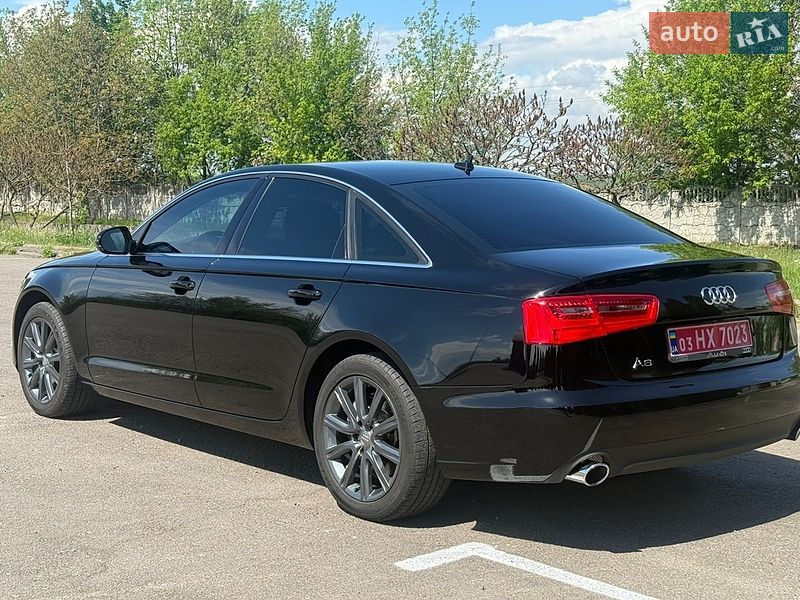 Седан Audi A6 2013 в Дубні