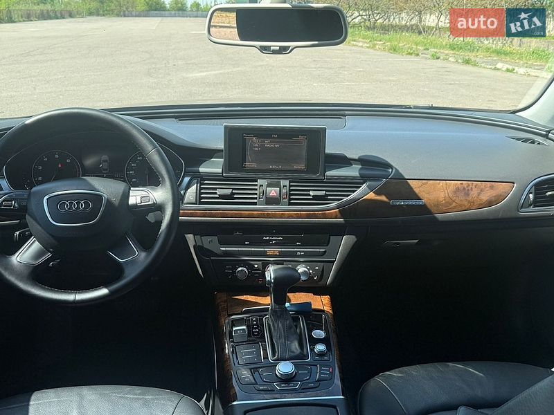 Седан Audi A6 2013 в Дубні