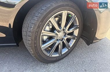 Седан Audi A6 2013 в Дубні
