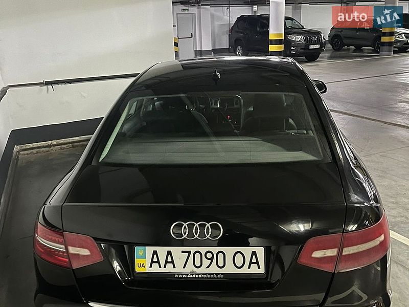 Седан Audi A6 2010 в Киеве