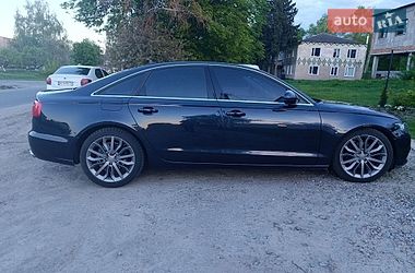 Седан Audi A6 2012 в Гадяче
