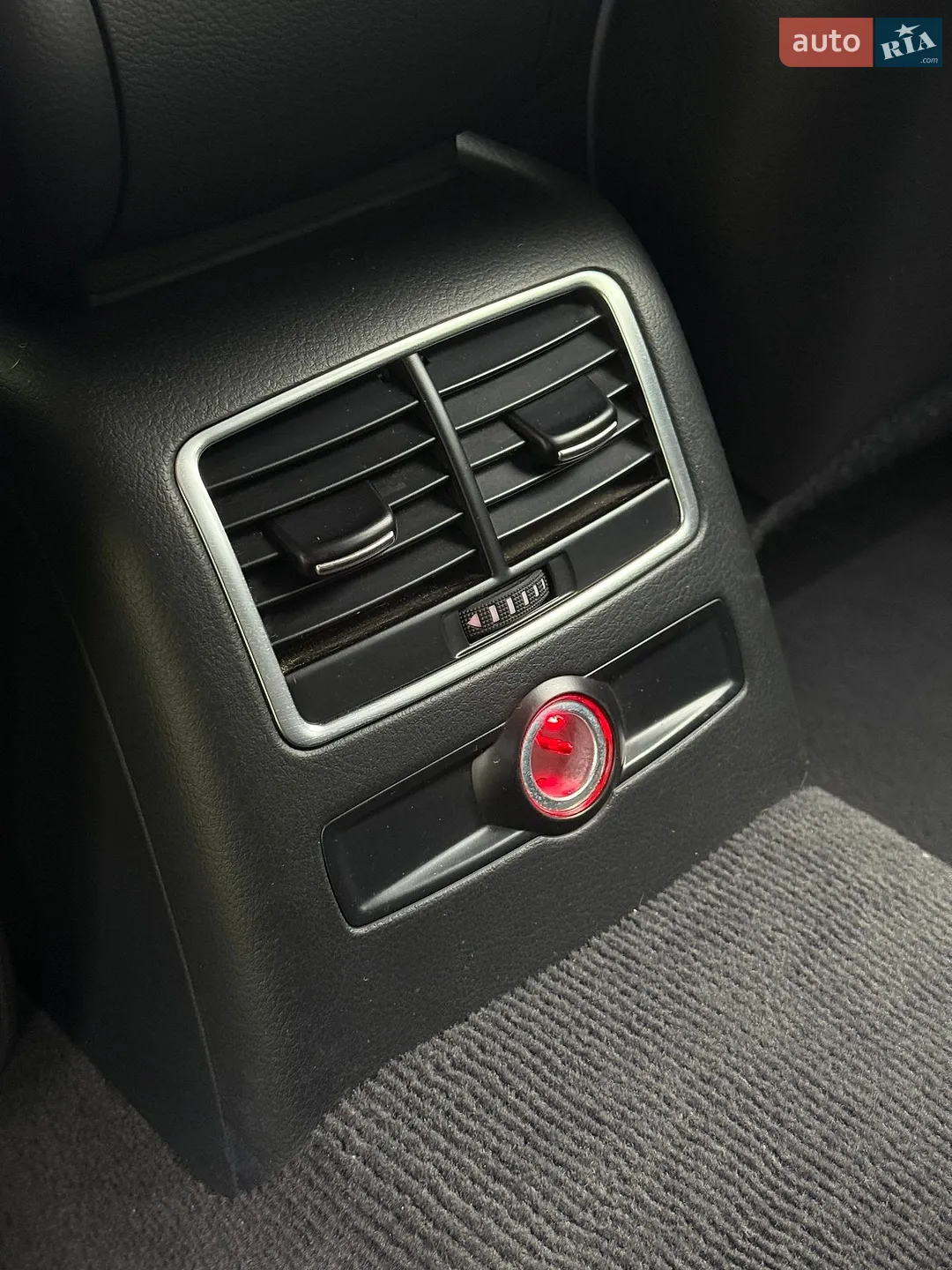 2011 Audi A6 - мініатюра 18