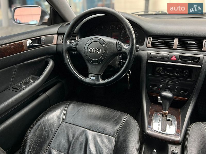 Універсал Audi A6 2001 в Києві