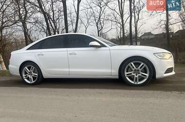 Седан Audi A6 2014 в Чернівцях