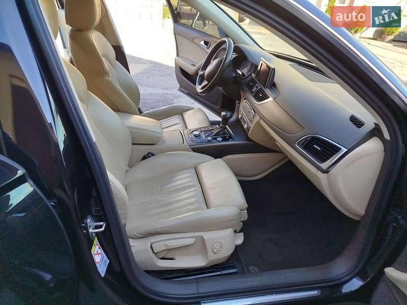 Универсал Audi A6 2012 в Владимире