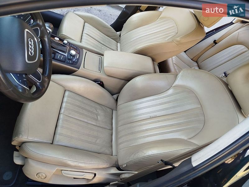 Универсал Audi A6 2012 в Владимире