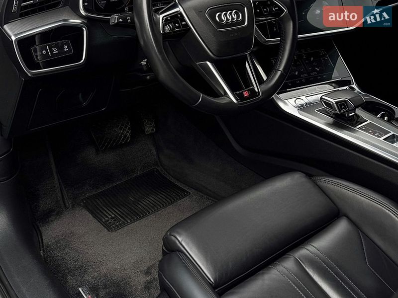 Универсал Audi A6 2019 в Черкассах