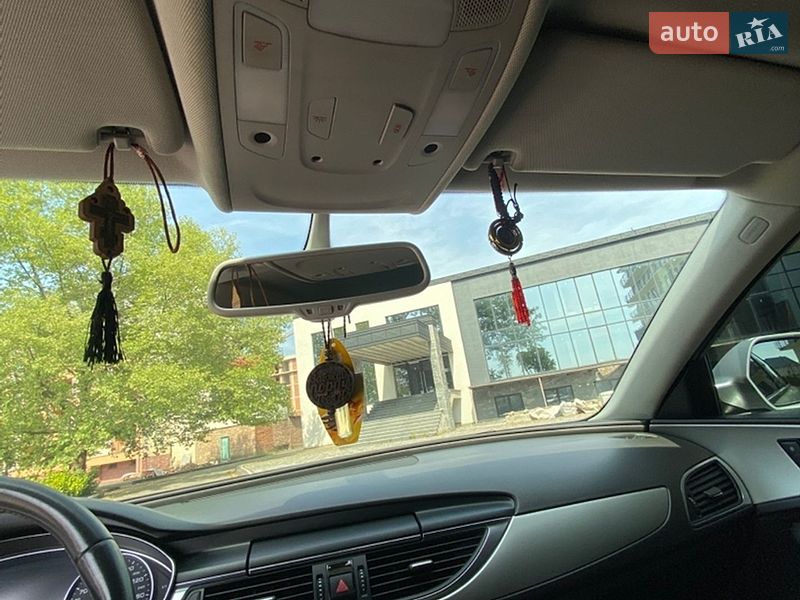 Седан Audi A6 2013 в Мукачевому