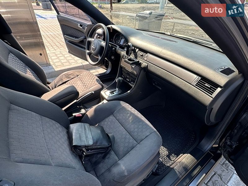 Седан Audi A6 2002 в Шептицькому