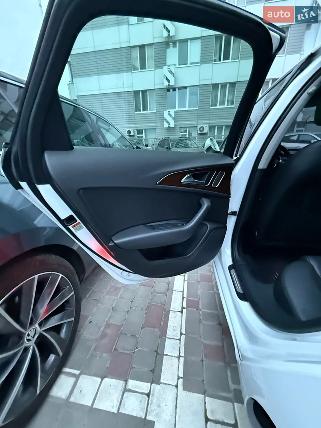 2013 Audi A6 - мініатюра 26