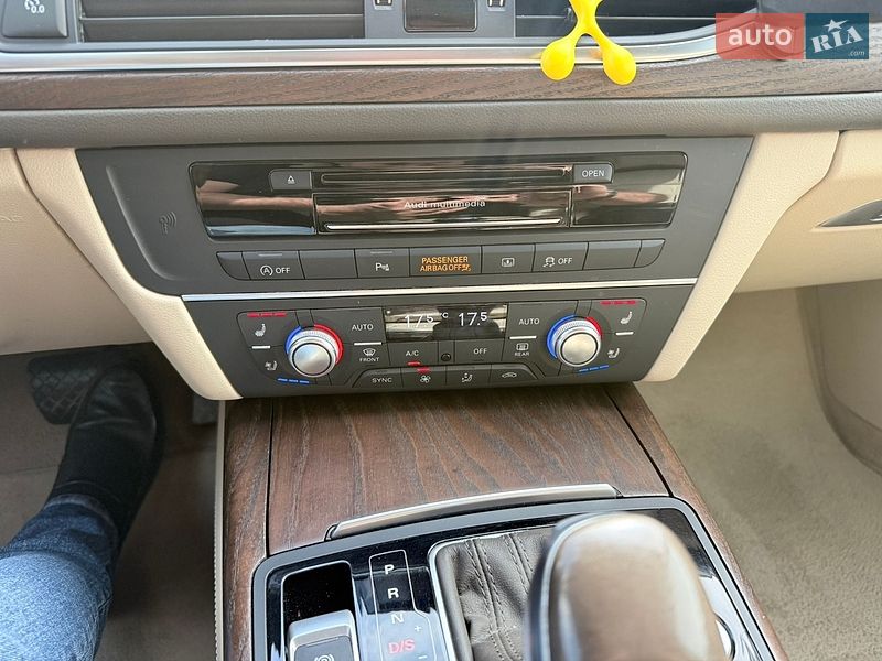Седан Audi A6 2015 в Тернополі