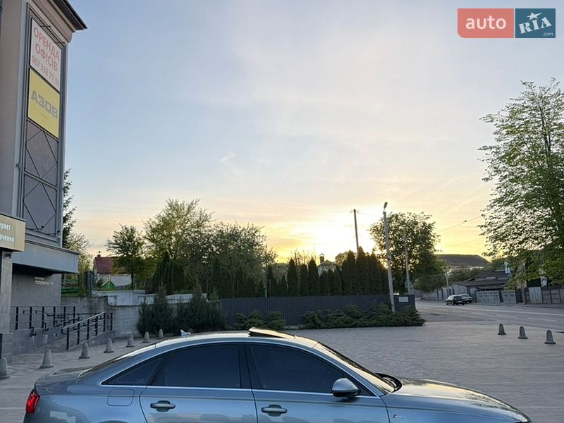 Седан Audi A6 2012 в Ровно