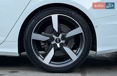 Седан Audi A6 2020 в Киеве