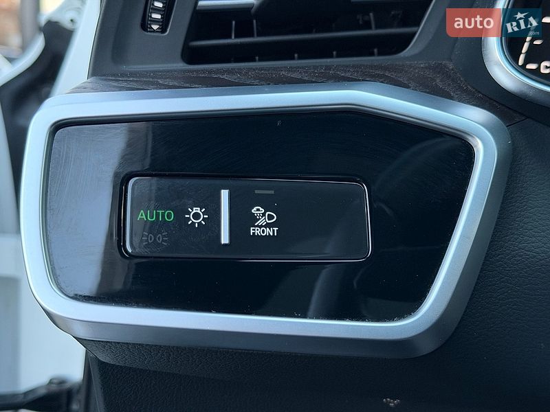 Седан Audi A6 2020 в Киеве