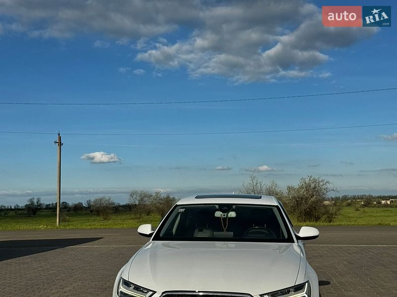 Седан Audi A6 2015 в Болграді