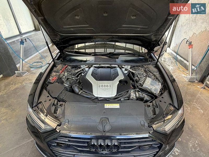 Седан Audi A6 2019 в Ивано-Франковске