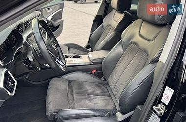 Седан Audi A6 2021 в Мукачевому