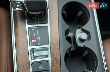 Седан Audi A6 2021 в Виннице