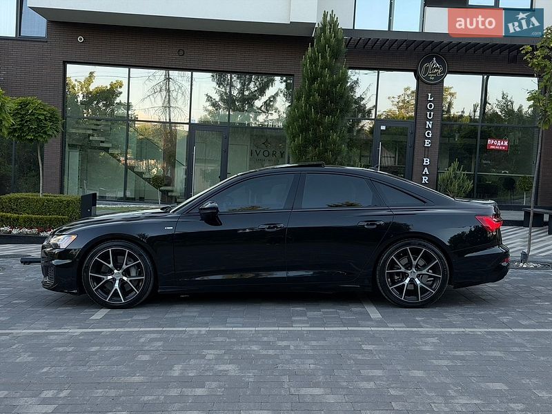 Седан Audi A6 2019 в Ужгороде