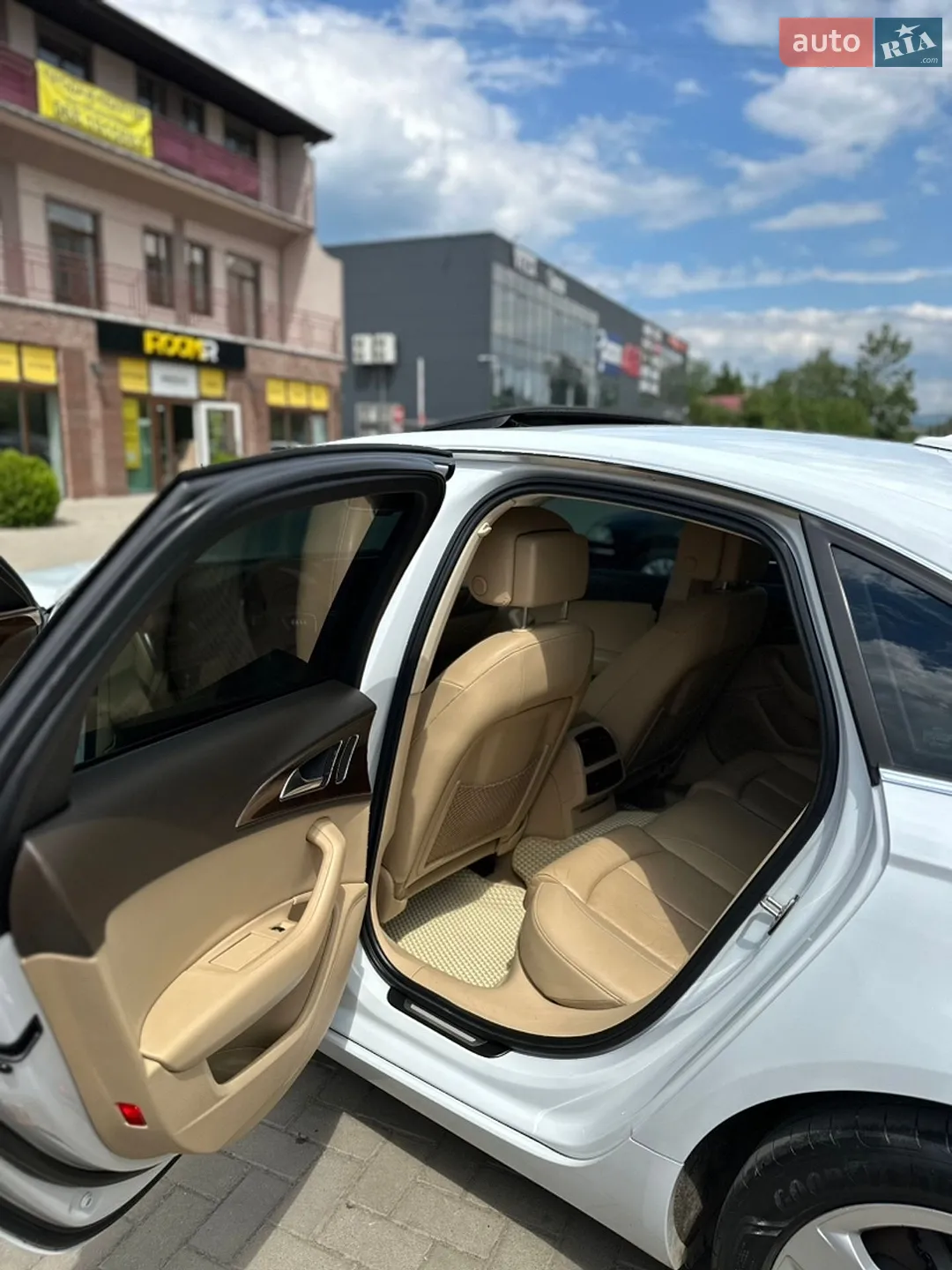 2012 Audi A6 - мініатюра 9