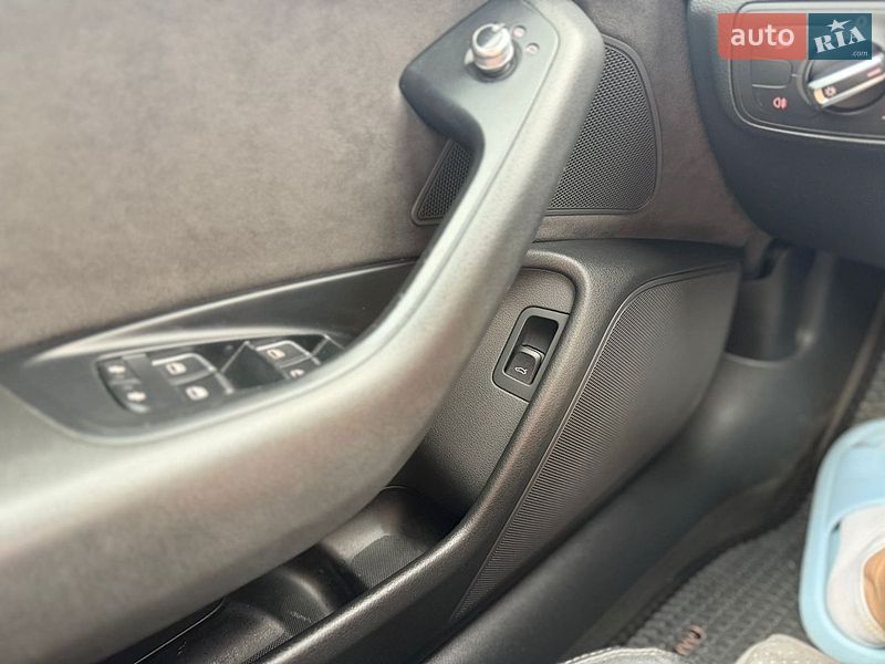 Универсал Audi A6 2012 в Черновцах