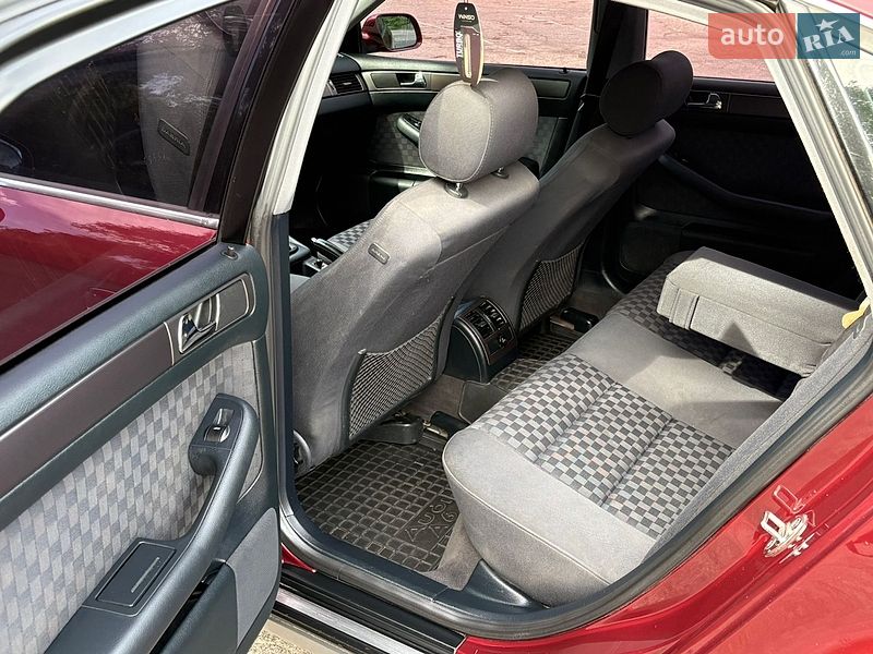 Седан Audi A6 1999 в Днепре