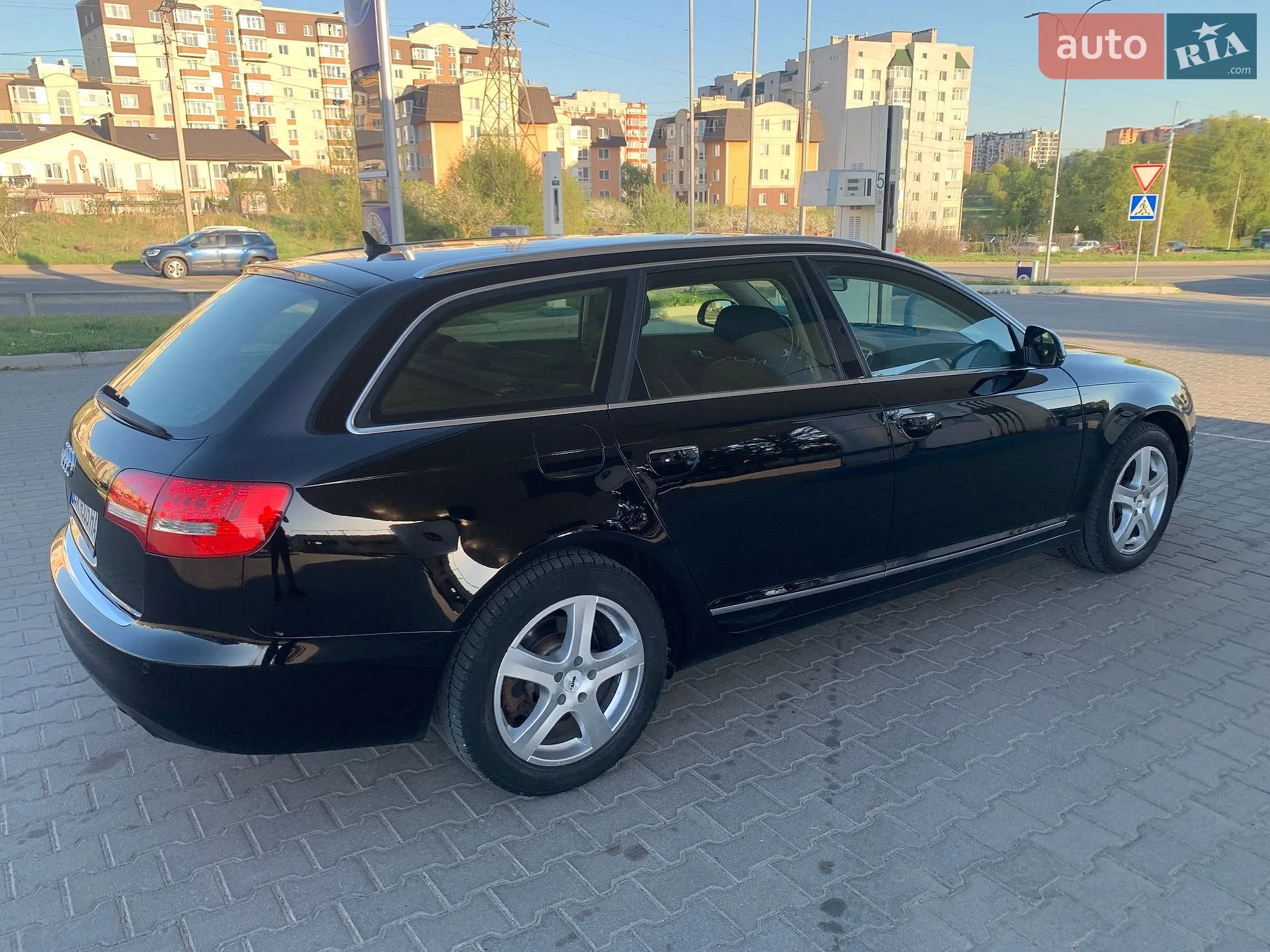 2010 Audi A6 - мініатюра 13