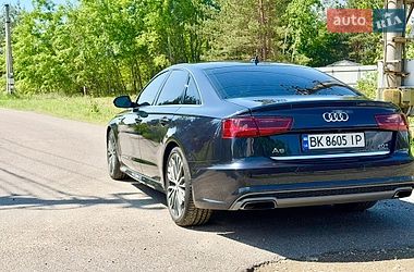 Седан Audi A6 2015 в Киеве