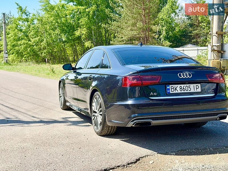 Седан Audi A6 2015 в Киеве