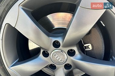 Седан Audi A6 2011 в Снятине
