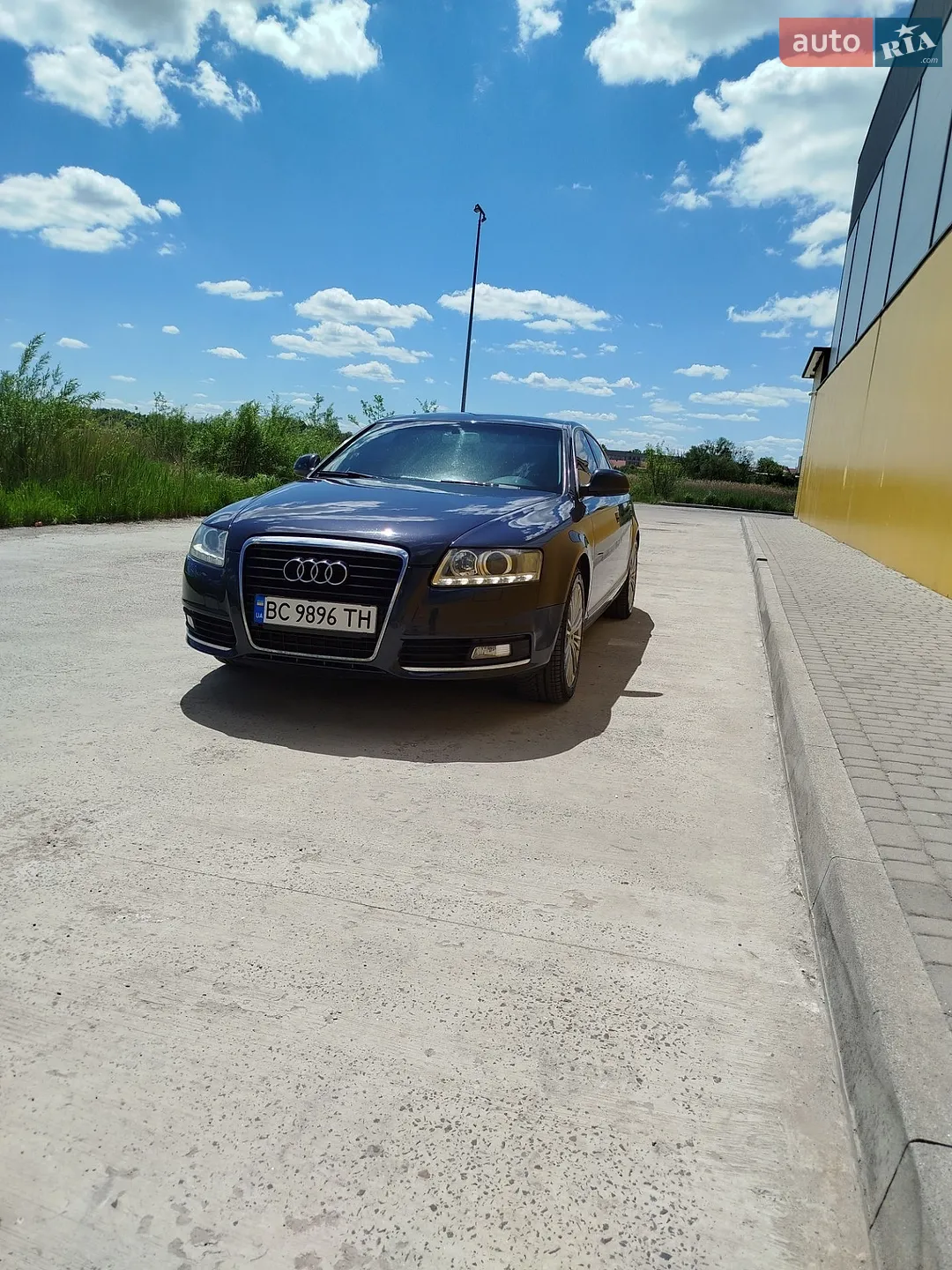 2010 Audi A6 - мініатюра 9