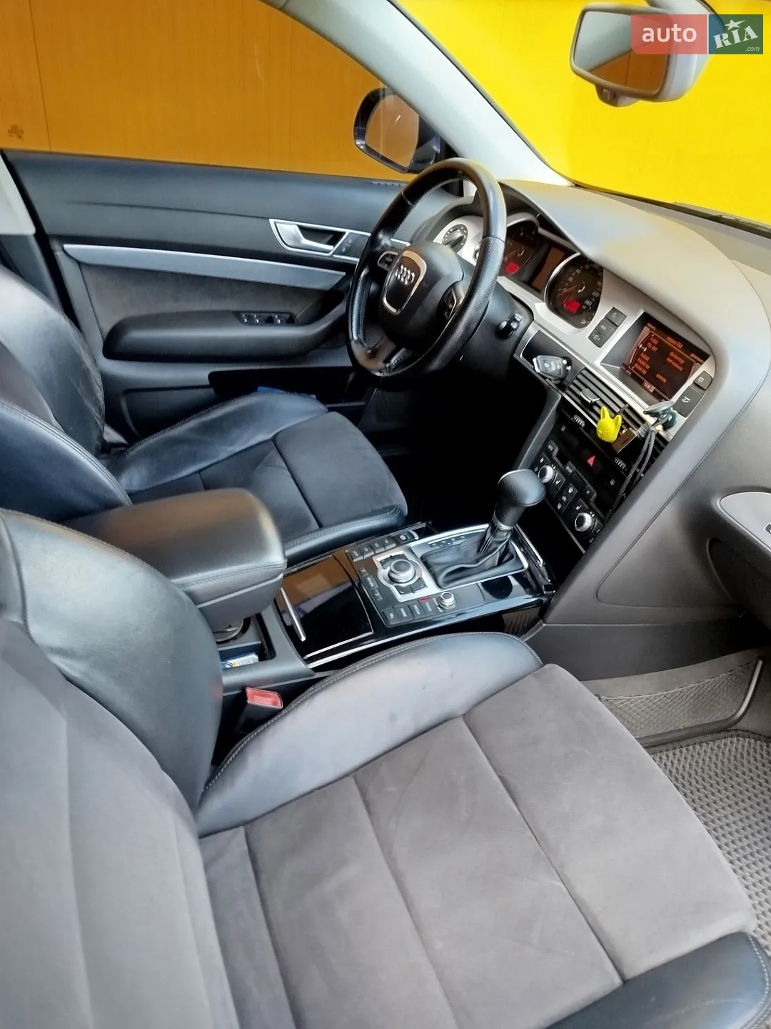 2010 Audi A6 - мініатюра 12
