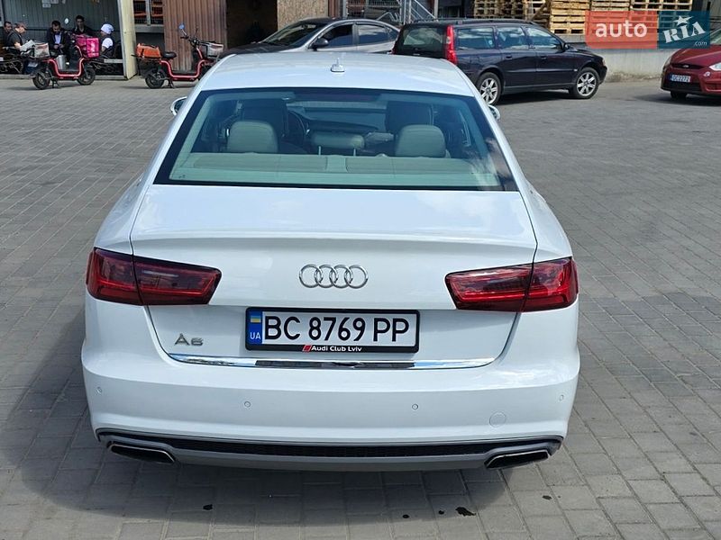 Седан Audi A6 2015 в Львове