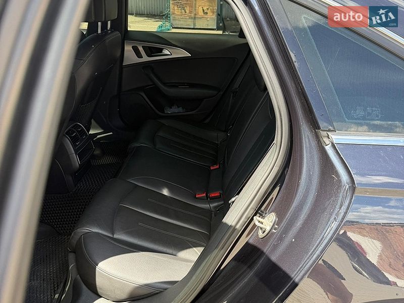 Седан Audi A6 2017 в Чернівцях