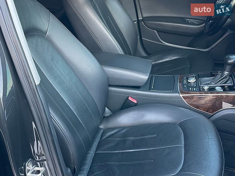 Седан Audi A6 2012 в Звягелі