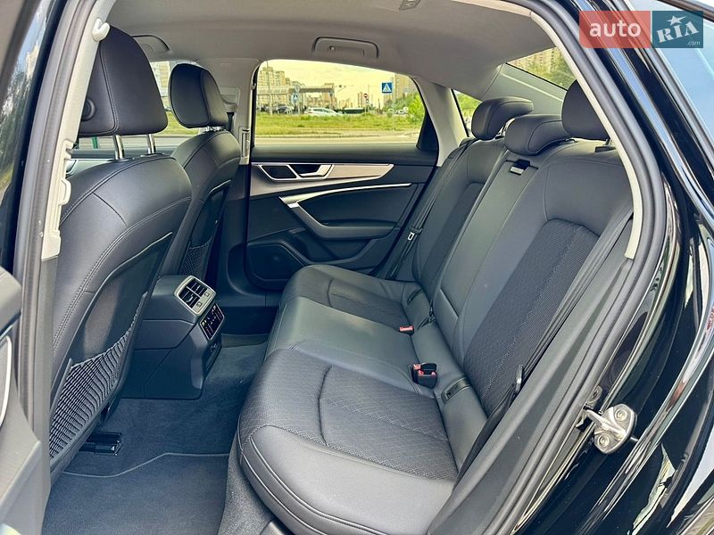 Седан Audi A6 2020 в Киеве